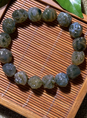 高品早期纯地表绿豹纹筋脉对孔尺寸1.3，左右，脉纹清晰色均匀