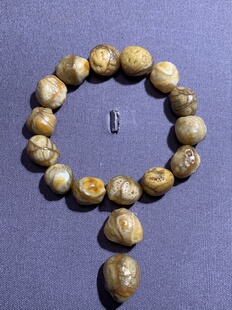 高品黄血脉手串，对孔尺寸1.5