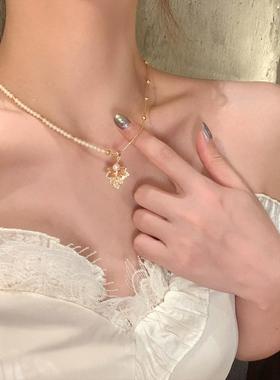 合金亚克力项链 秋冬轻奢可抽拉枫叶珠珠项链女气质毛衣链精致