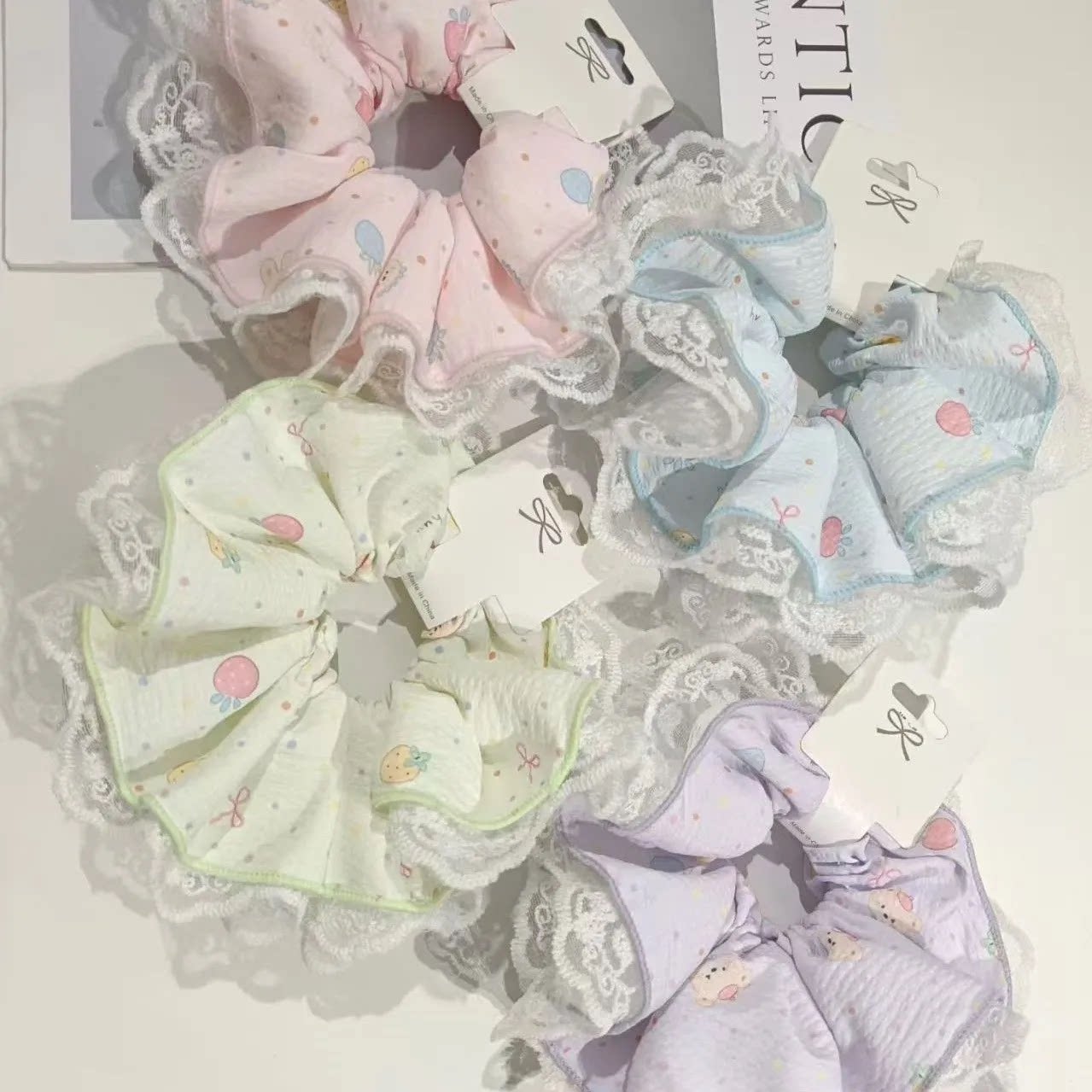 春夏新款少女韩系蕾丝花边大肠发圈女温柔甜美布艺发绳头饰网红款