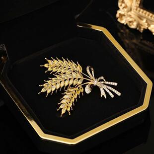 合金胸针 金色丰收大麦麦穗胸针时尚百搭简约精致奢华素款轻奢