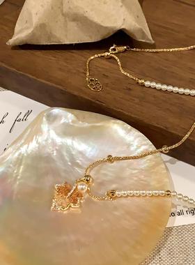 合金亚克力项链 轻奢闪锆枫叶珍珠项链气质小众简约经典复古