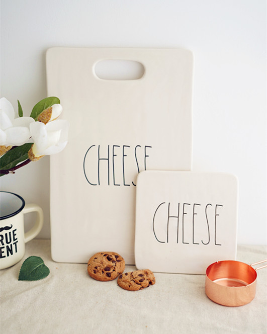 美式简约白色陶瓷西餐板 牛排薯条盘 蛋糕面包水果厨房字母大托盘