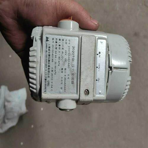 议价~上海威尔泰2010TD压力变送器V15712未使用没