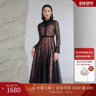 SUSSI/古色26春新款商场同款黑色百褶翻领下裙拼接三角连衣裙修身