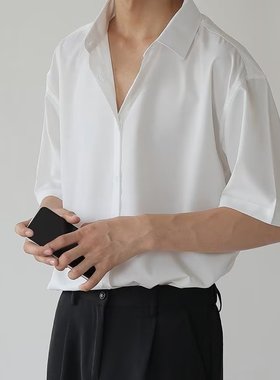 男士2024新款宽松潮流纯色短袖衬衫男ins轻熟风夏季新休闲青年