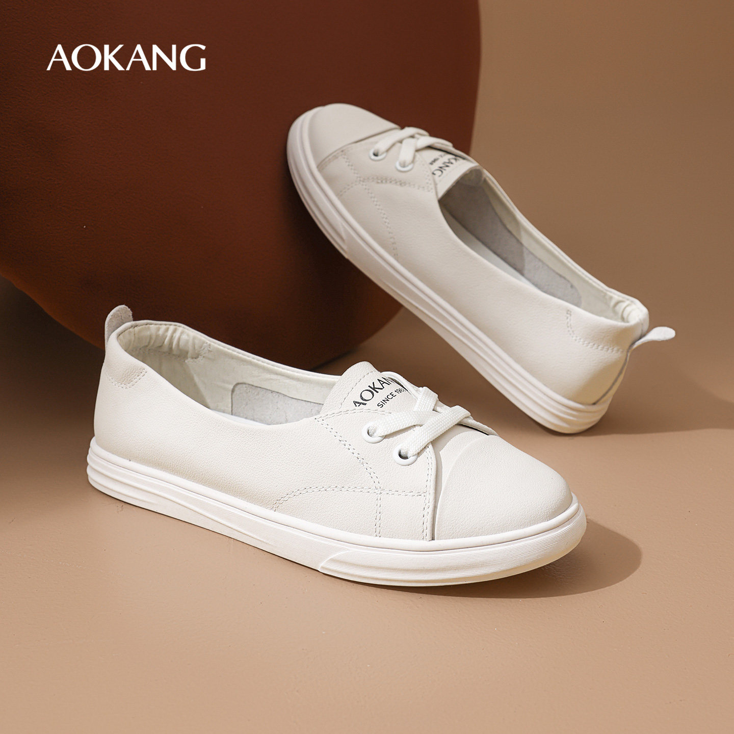 奥康 女鞋2025秋季新款真皮舒适软底小白鞋时尚休闲浅口单鞋N