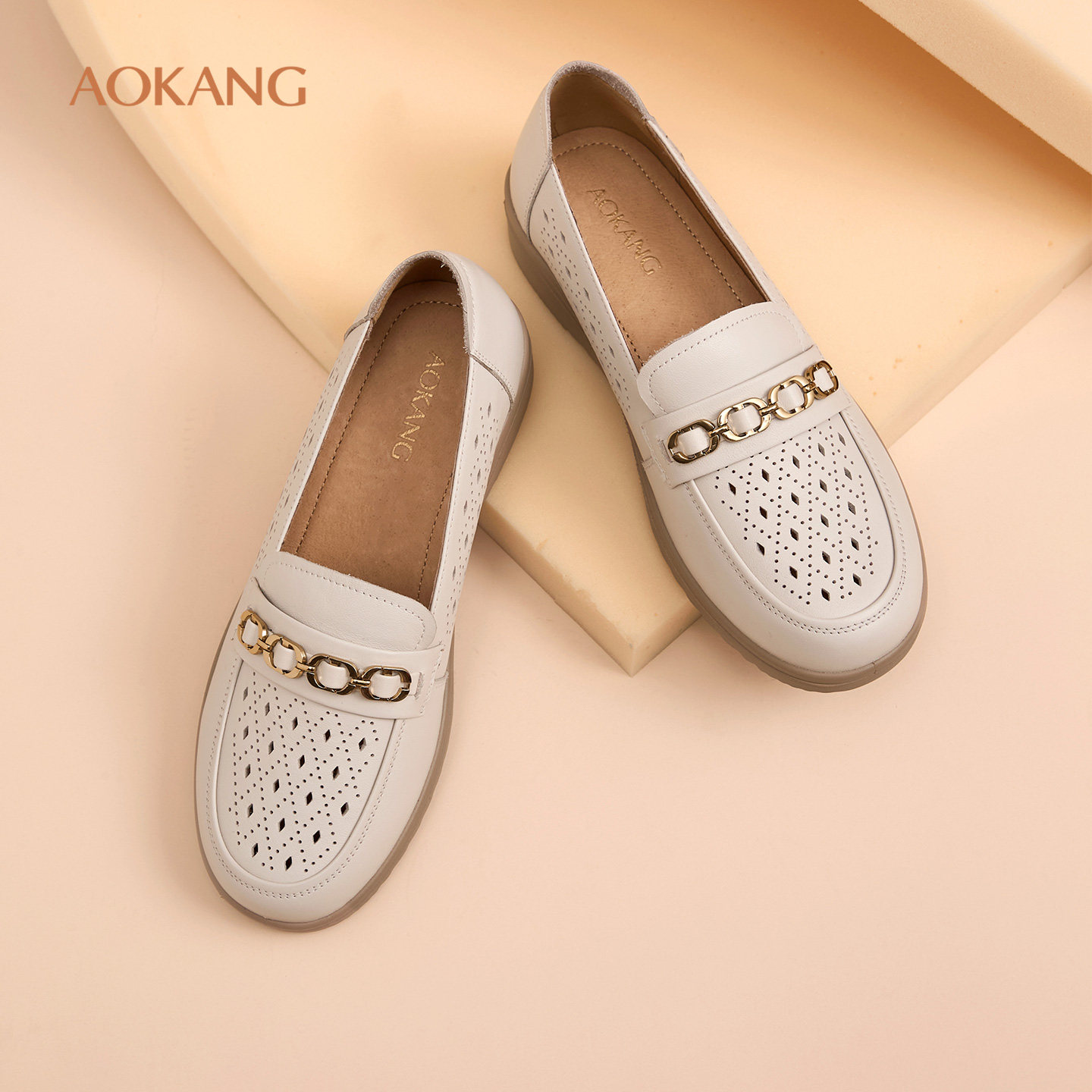 奥康 女鞋2026春夏新款软底不累脚镂空单鞋真皮舒适凉鞋N