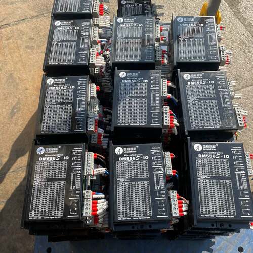 可维修DM556S-IO自发脉冲步进驱动器141个议价