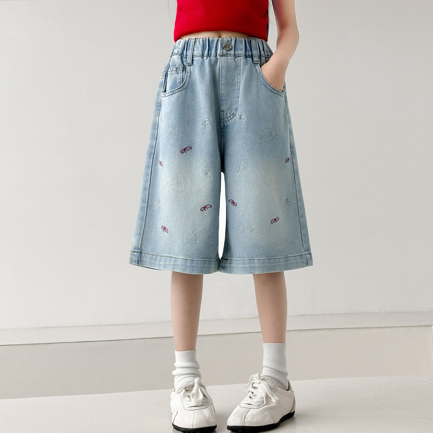 女童刺绣牛仔短裤夏装2026新款儿童绣花蝴蝶结五分裤中大童裤子潮