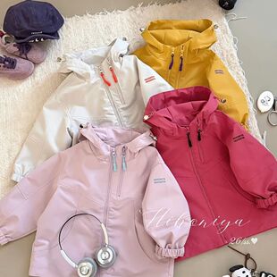 女童韩版糖果色冲锋衣外套2026秋季新款户外防水软壳宽松型通勤风