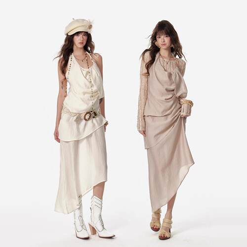 4muggle垂坠性感挂脖串珠连衣裙