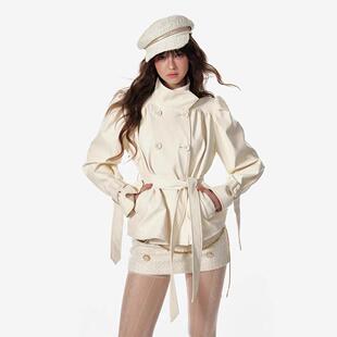 [GINGER]4muggle高时髦伞形褶皱立领白皮衣气质辣妹上衣短外套女