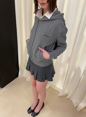 [GINGER]BabesoQ白色领子花灰色假两件学院风卫衣搭配百褶超短裙