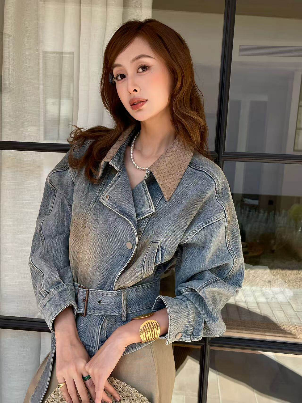 欧洲站2026春V+.com时尚百搭宽松显瘦翻领拼色牛仔外套女休闲上衣