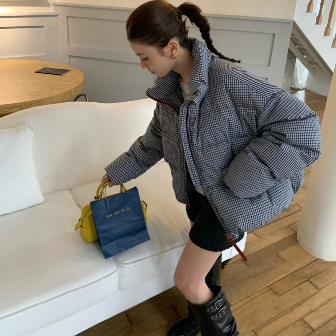 韩版时尚撞色格子厚实保暖外套女