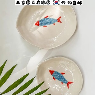 手工陶瓷ins风手绘锦鲤鱼甜品盘子菜盘家用商用碟子 韩国直邮代购