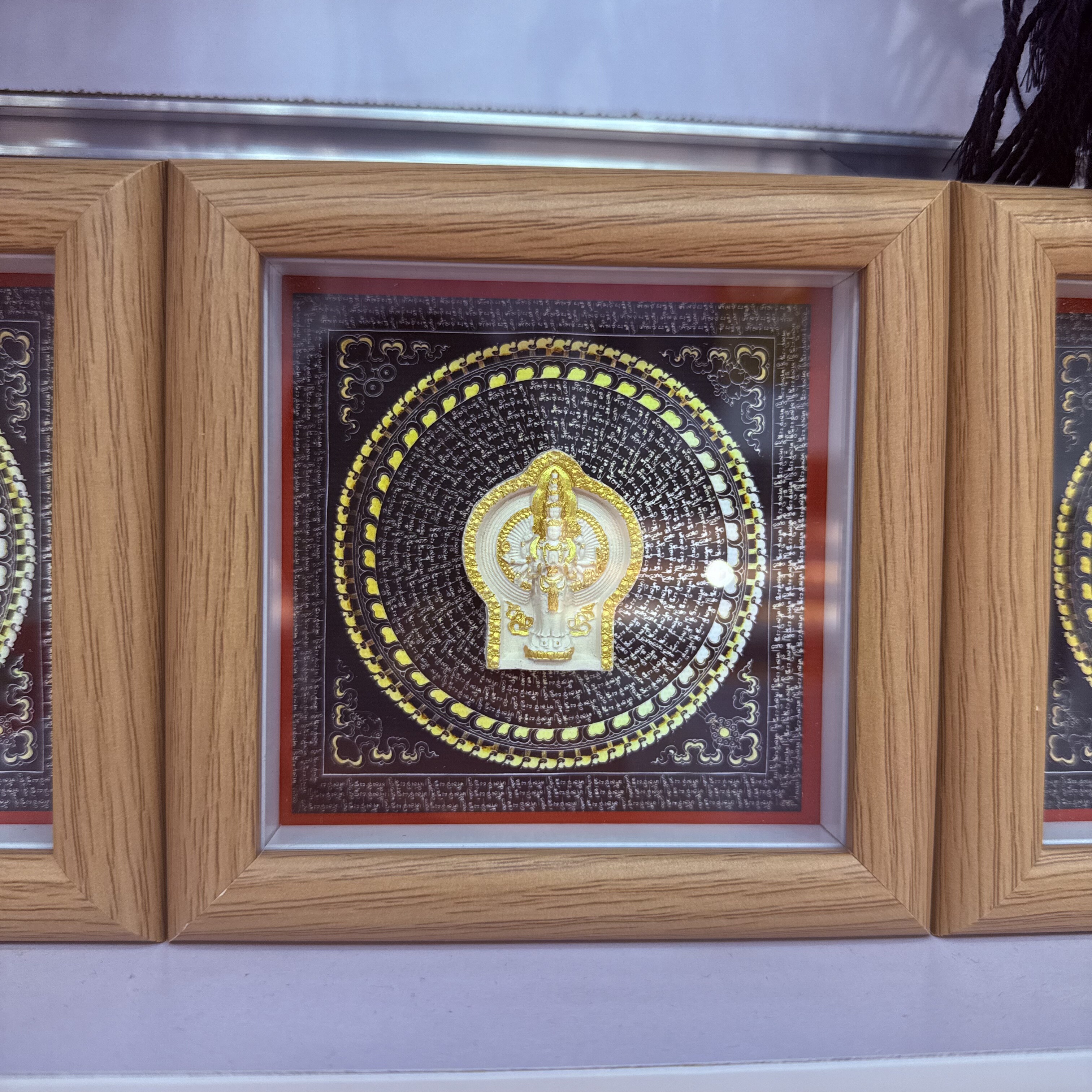 千手观音摆件桌摆擦擦唐卡复刻黄财神招财带框一套佛像桌摆装饰