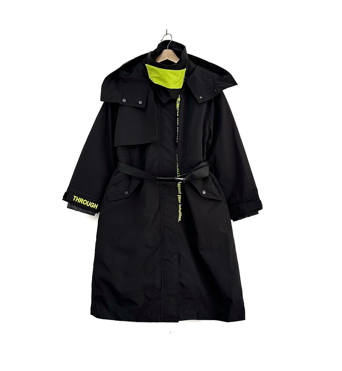 圣迪折扣女装 冬季黑色立领可拆内胆收腰两件套连帽长款羽绒服