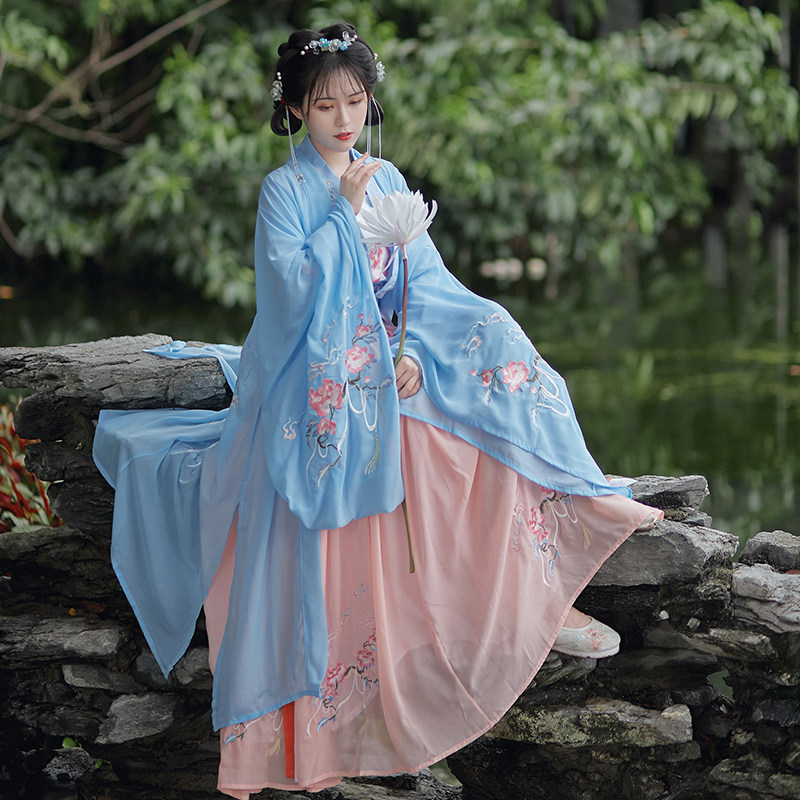 大家闺秀原创正品汉服女对襟齐腰襦裙大摆裙重工刺绣清新日常夏装