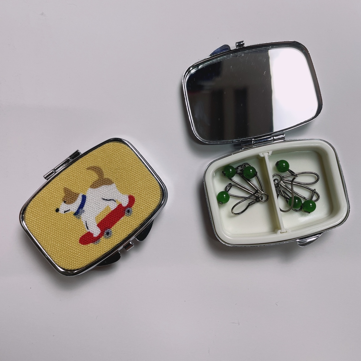 便携小巧布艺可爱饰品盒迷你药盒