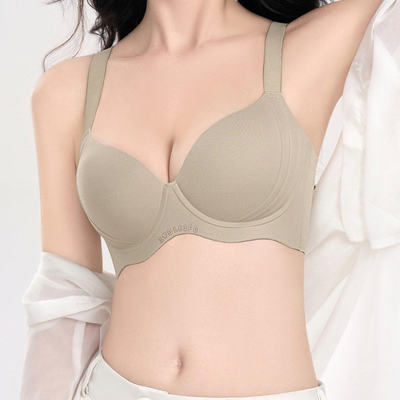 大胸显小薄杯提拉无痕收副乳聚拢