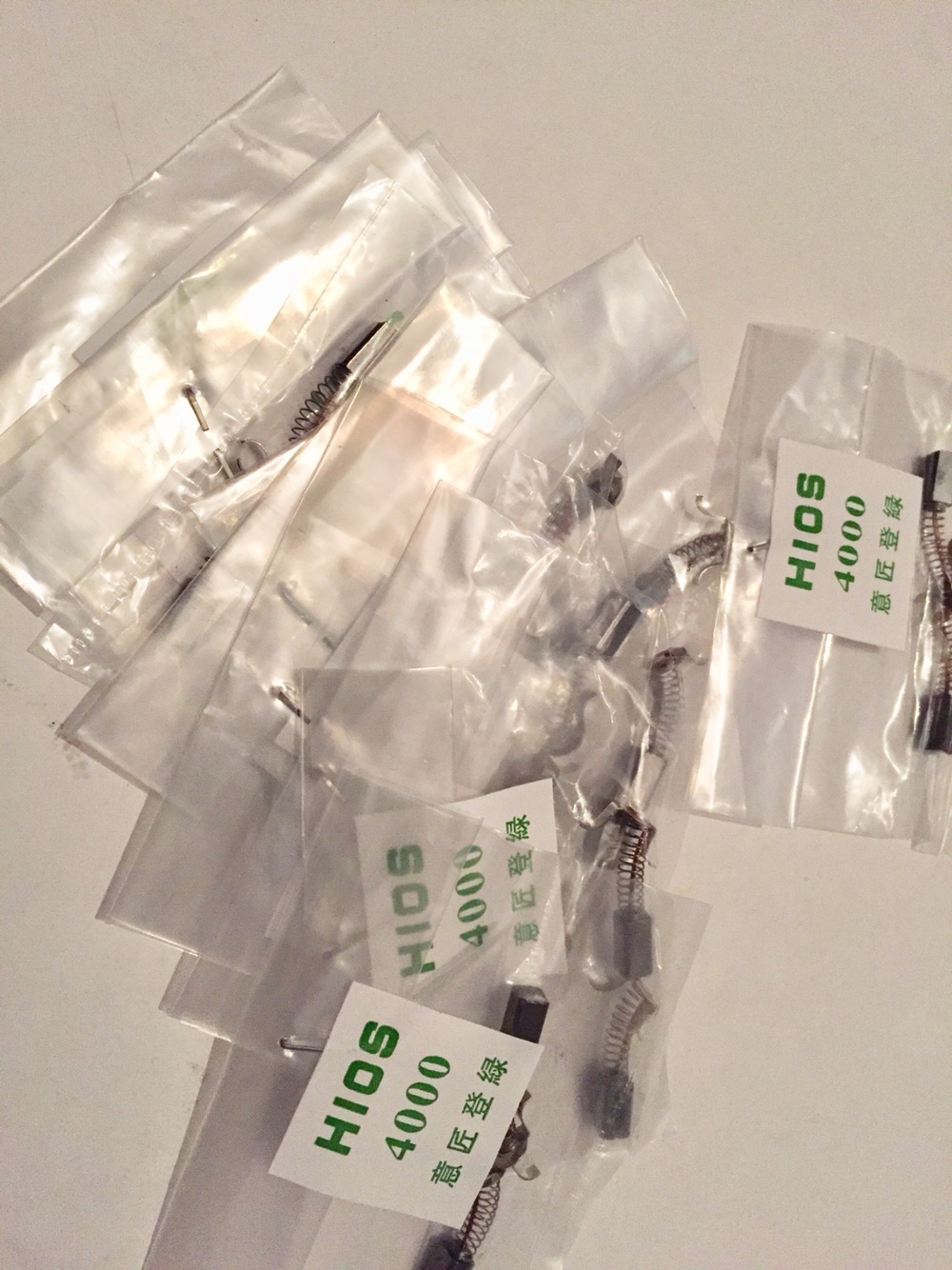 HIOS好握速电动螺丝刀碳刷电批碳刷盖CL3000 4000 6500高品质碳刷在类目 五金/工具, 电动工具, 电动螺丝批中 - 来自Buy2taobao.com提供专业的淘宝代购服务