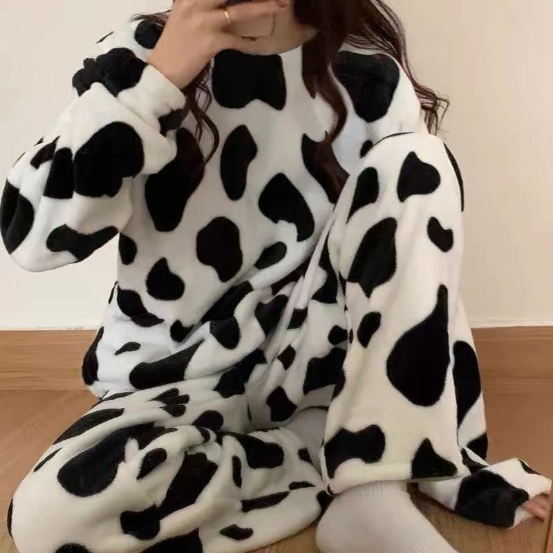 睡衣女冬珊瑚绒网红款可爱奶牛ins风加绒加厚秋冬家居服两件套装