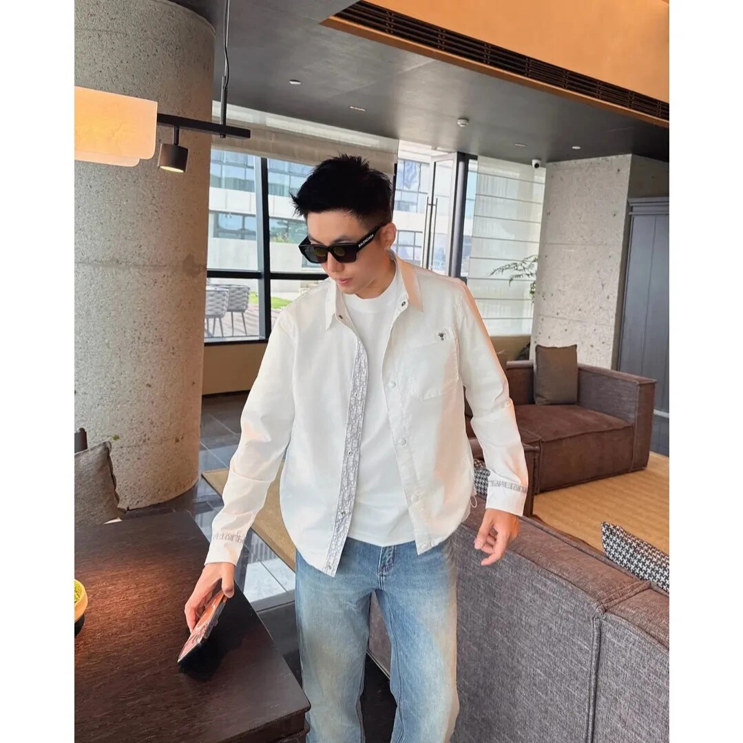 2026春季休闲风翻领白色夹克男宽松时尚百搭轻奢外套  郭3001