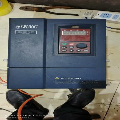 异能EDS1000变频器15185kw成色如图功能完好(娜娜配件）