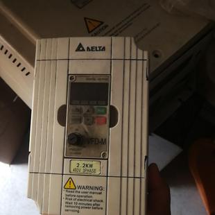娜娜配件 M22kW包好功能正常 VFD 台达变频器