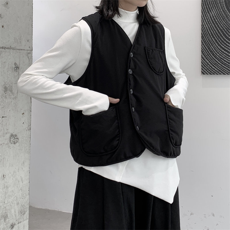 67212P75暗黑设计款棉马甲 女 短款图片
