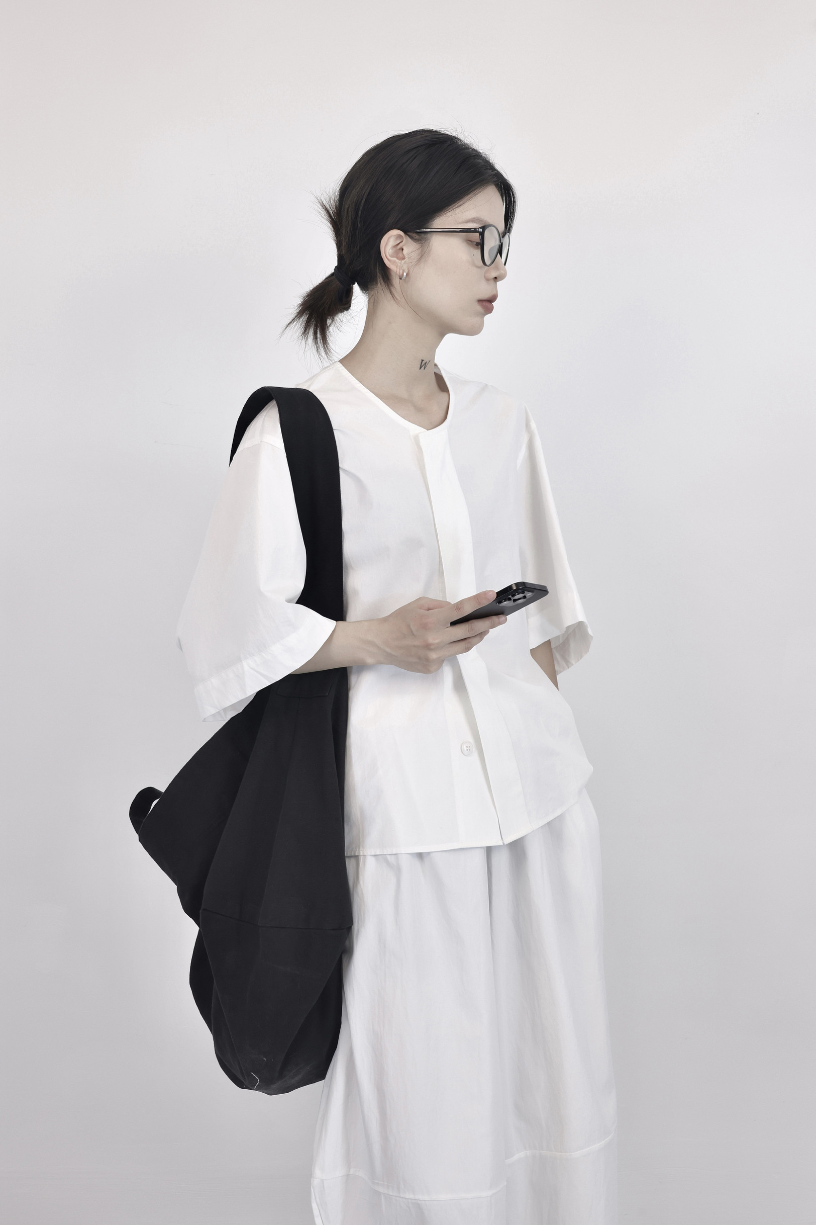 设计感山本日系圆领短袖衬衫女宽松显瘦百搭休闲衬衣2025春夏新款,女装衬衫,钱塘801（原钱塘901）
