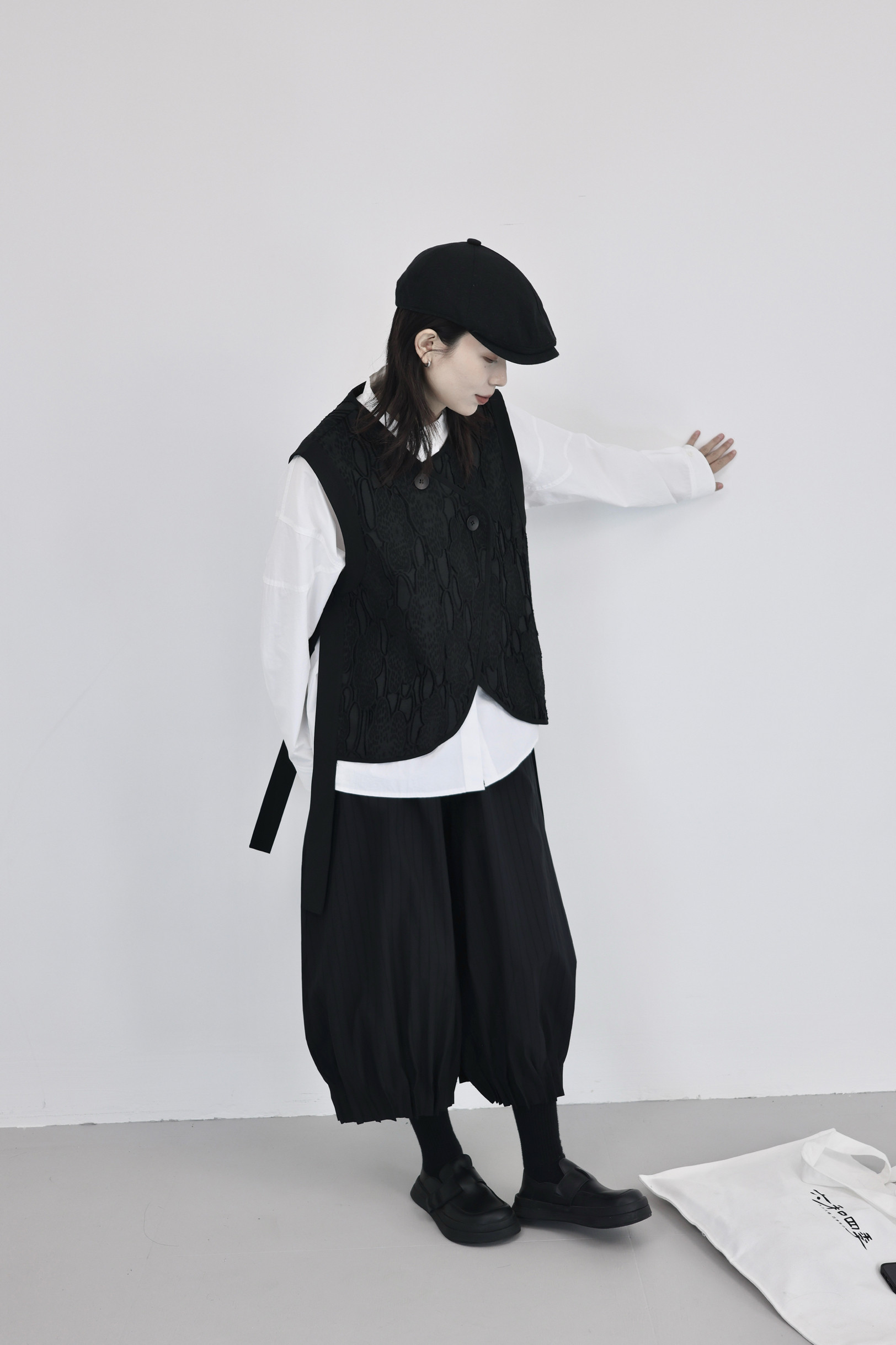 暗黑设计感小众无袖坎肩马甲女2025春季马夹宽松休闲百搭背心上衣,女装马甲,钱塘801（原钱塘901）