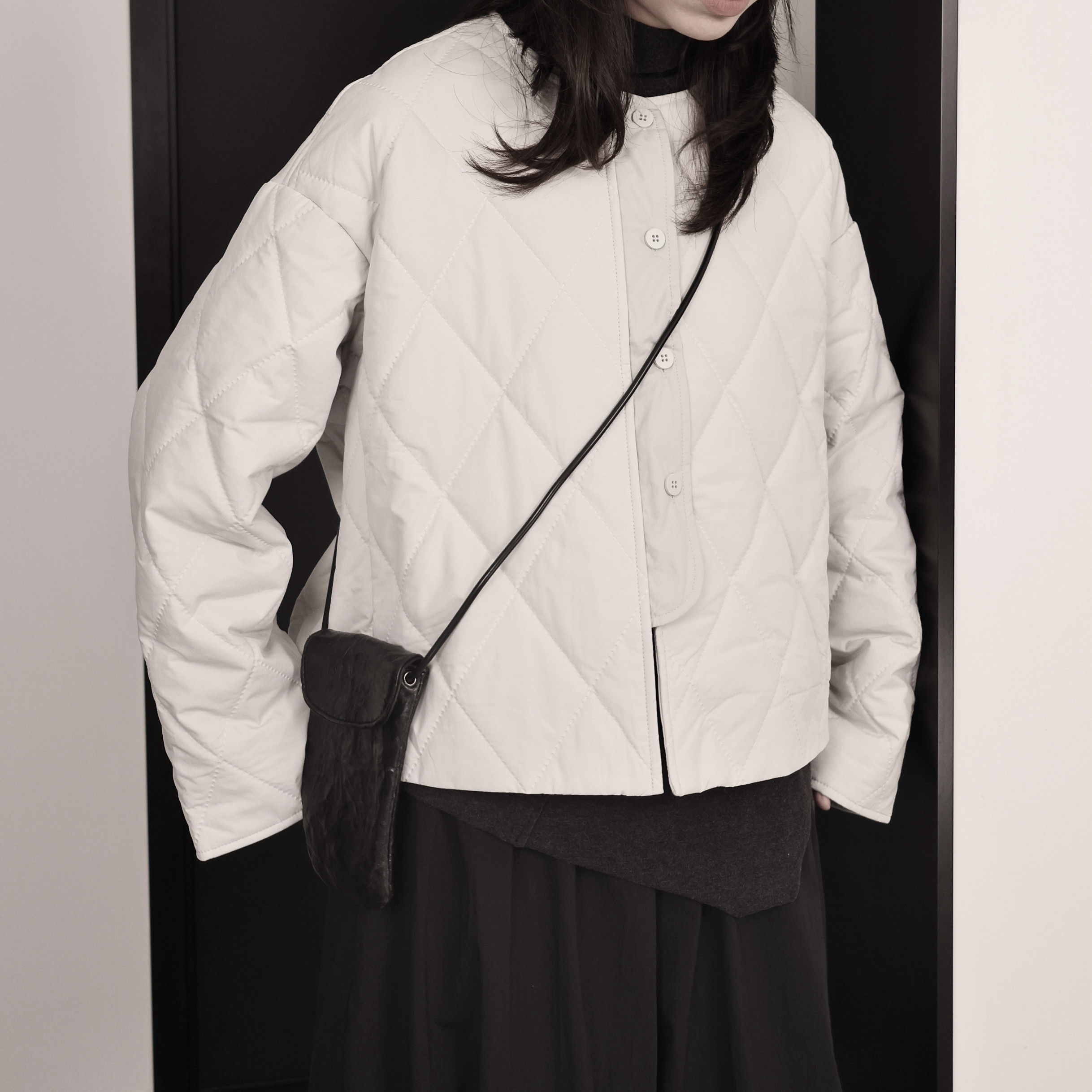 89677P125棉服女宽松图片