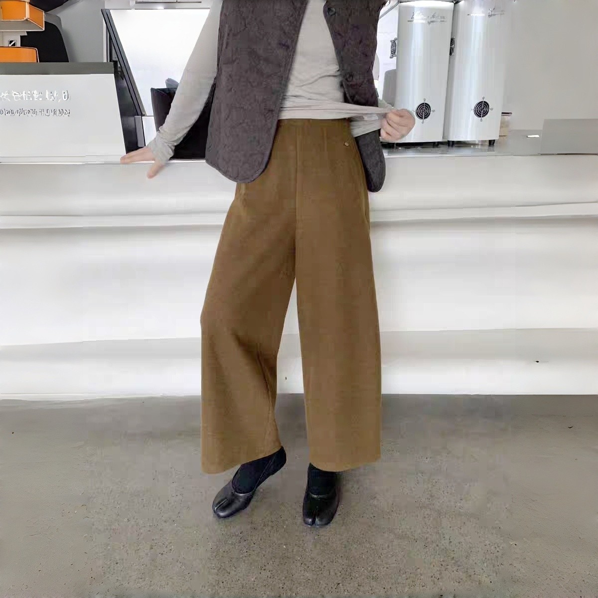 欧货时尚复古高腰毛呢阔腿裤女2025冬季加绒垂感休闲裤显瘦九分裤