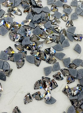 华子正品2021美甲异形新款直角扇形2715彩色烫底烫钻异形宝石2715