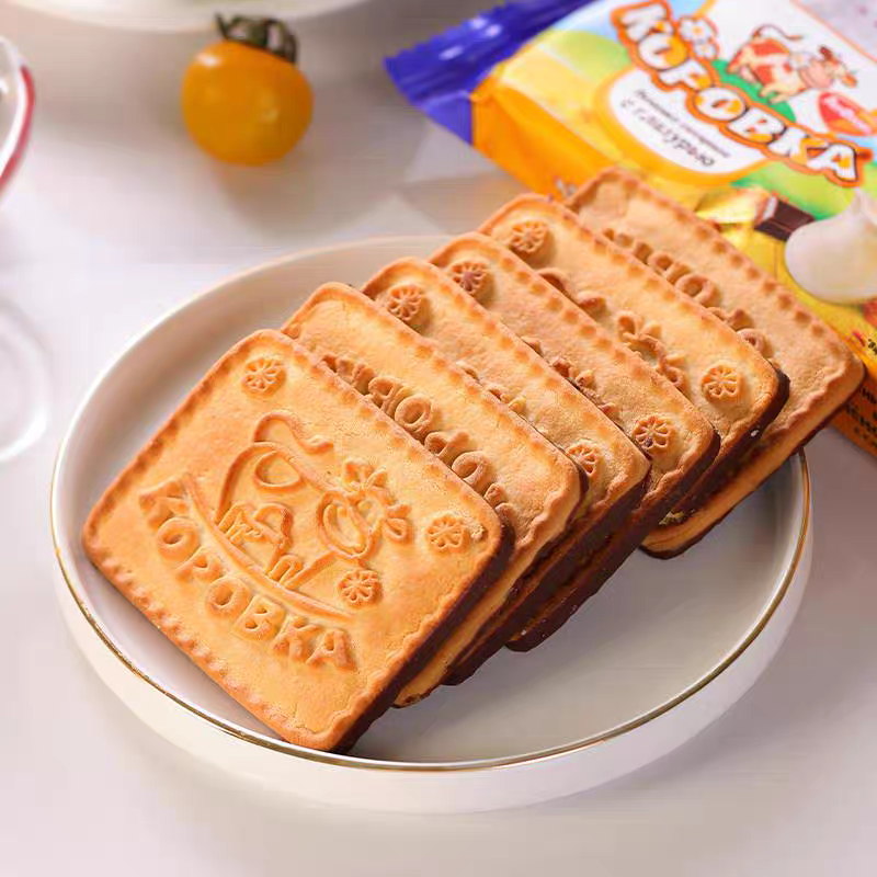 俄罗斯小牛牌巧克力涂层牛奶谷物饼干奶油炼乳饼干早餐饼干6种味