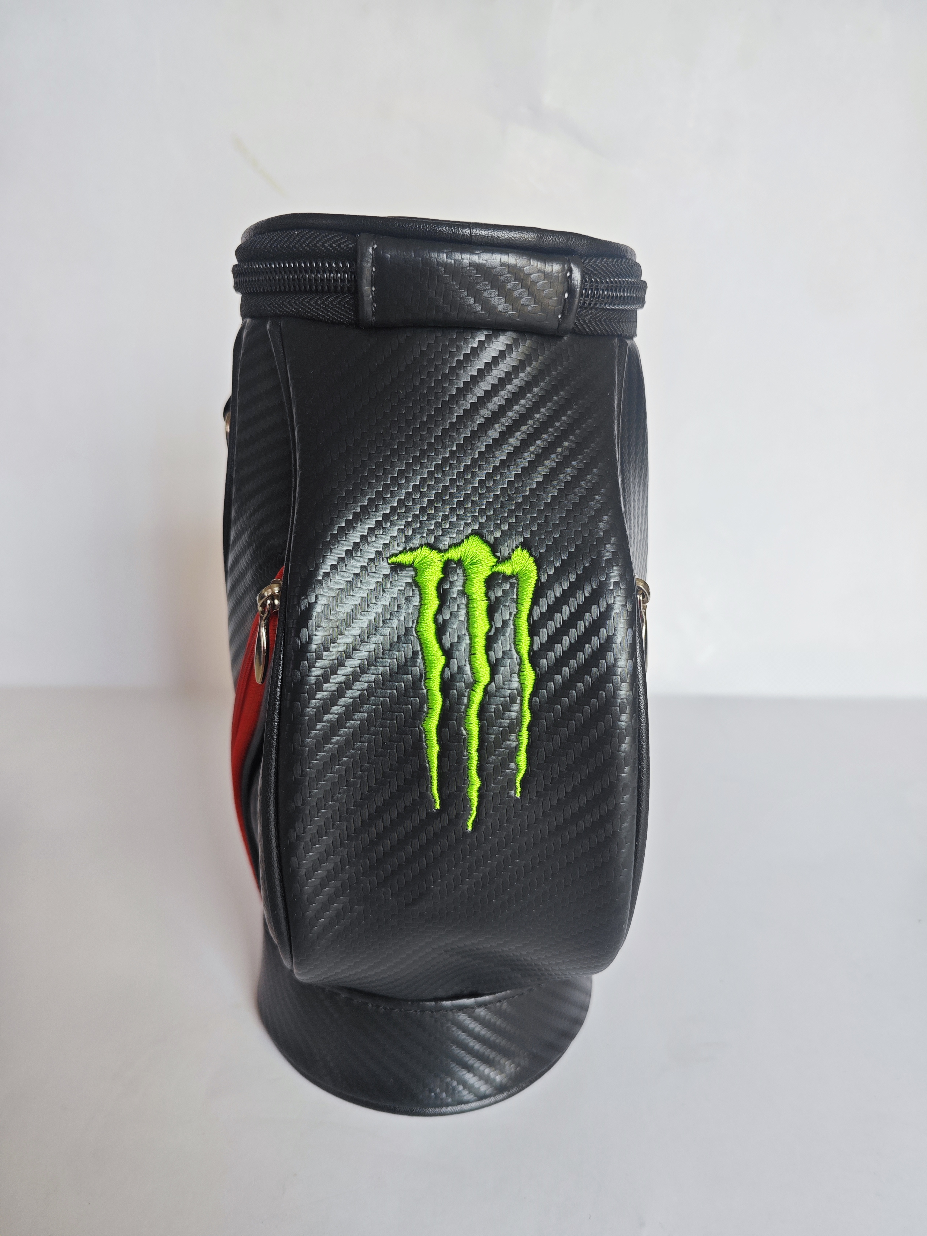 高尔夫型冰袋，可乐袋，杂物包，可背可提。