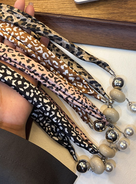 2025新款爆款项链式磁吸扣丝巾女小长条护颈装饰领巾搭配衬衫手链