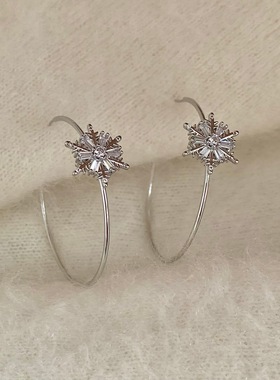 银色雪花大圈圈耳环女款轻奢高级感秋冬耳圈绝美独特夸张气质耳饰