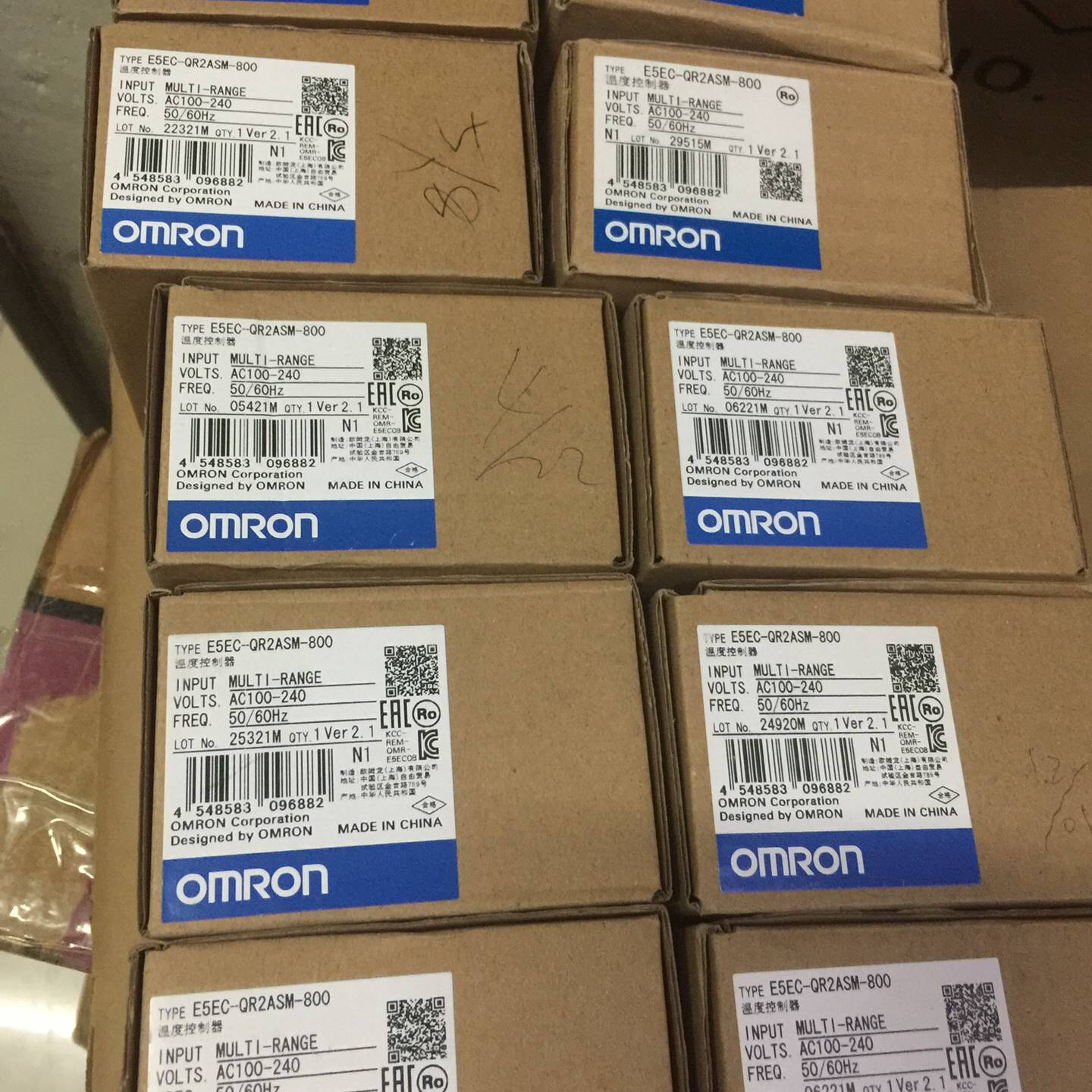 议价温控器E5EC-QR2ASM-800