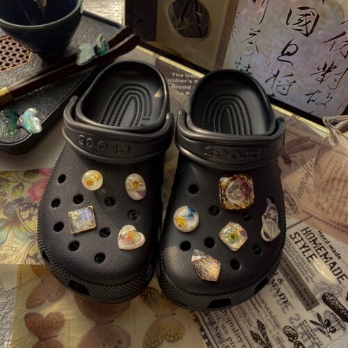 卡洛驰crocs洞洞鞋鞋花鞋扣