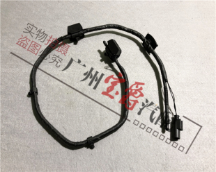 335 适用F35宝马3系F30前挡316雨刮318玻璃320清洗328喷水嘴330