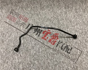 适用奔驰W166副水壶ML320回水管ML350回流管ML400小水管ML500水箱