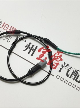 适用X1宝马X3刹车片X4感应线X5传感器X6报警线E84F49F25E70E71G08