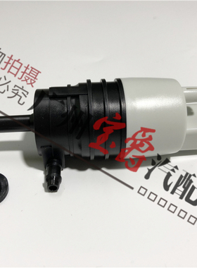 适用奔驰W253前挡GLC200雨刮GLC260喷水GLC300马达GLC43AMG电机