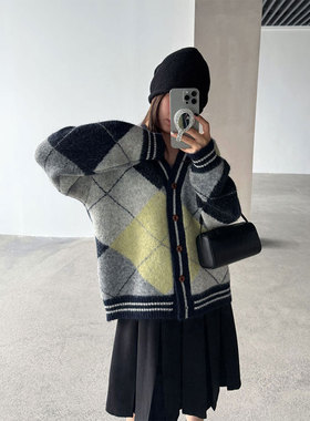 「女装」-秋冬-撞色羊毛菱格针织开衫宽松显瘦毛衣外套（均码）