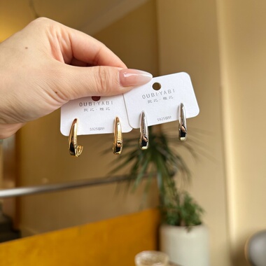 欧比雅比银针气质时尚素圈耳环小众设计感高级轻奢耳坠耳饰44566
