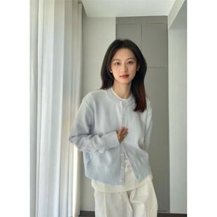 韩系软糯感浅蓝色针织毛衣外套女秋季新款简约短外套外穿开 衫上